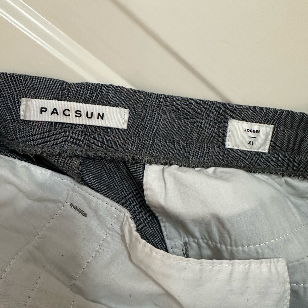 Pacsun Drawstring Pants. XL. Very clean. Smoke Free. Excellent Shape. - Picture 9 of 12